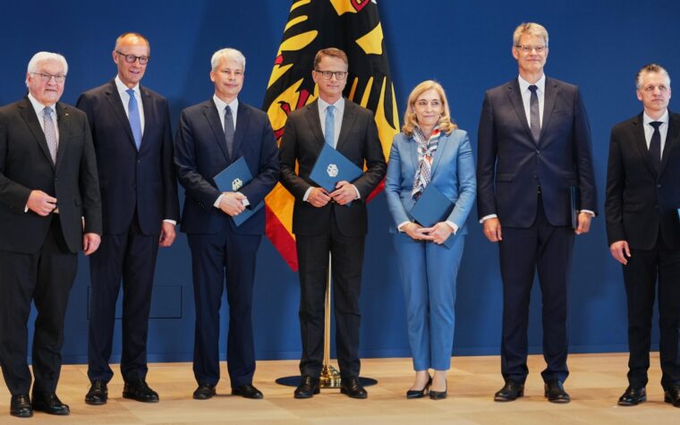 Steinmeier nombra nuevos ministros Warken, Bilger, Linnemann