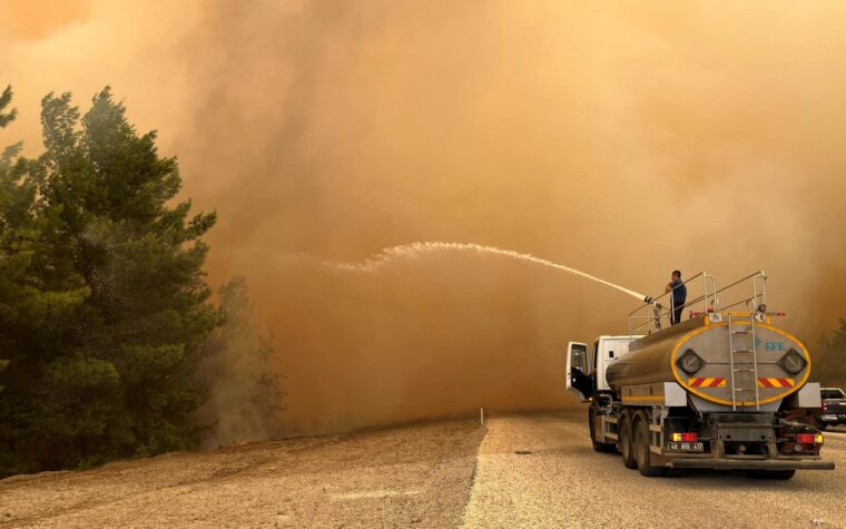 Incendios forestales en Turquía y Grecia: Lucha contra las llamas