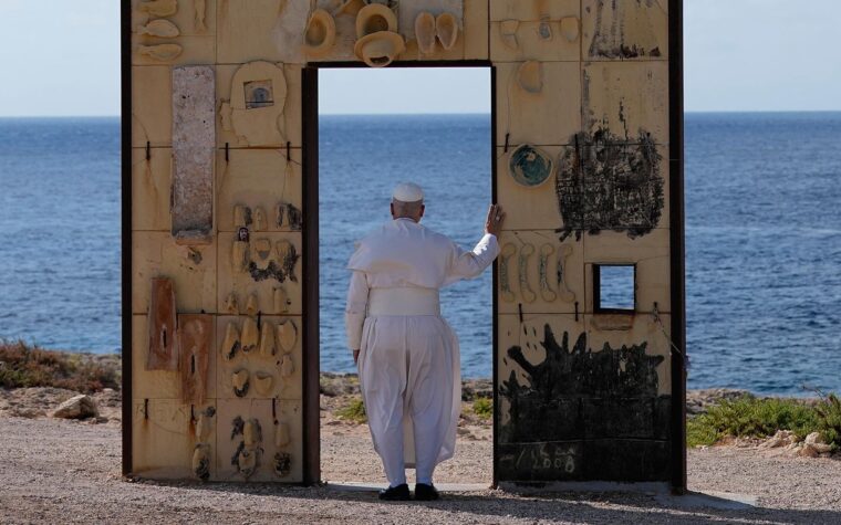 Visita del Papa a Lampedusa: Valentía para pensar diferente